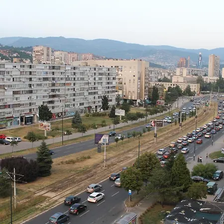 Apartment Cengic Vila *